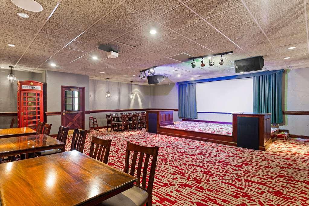 The Clover Hotel, Ascend Hotel Collection South Bend Restoran gambar
