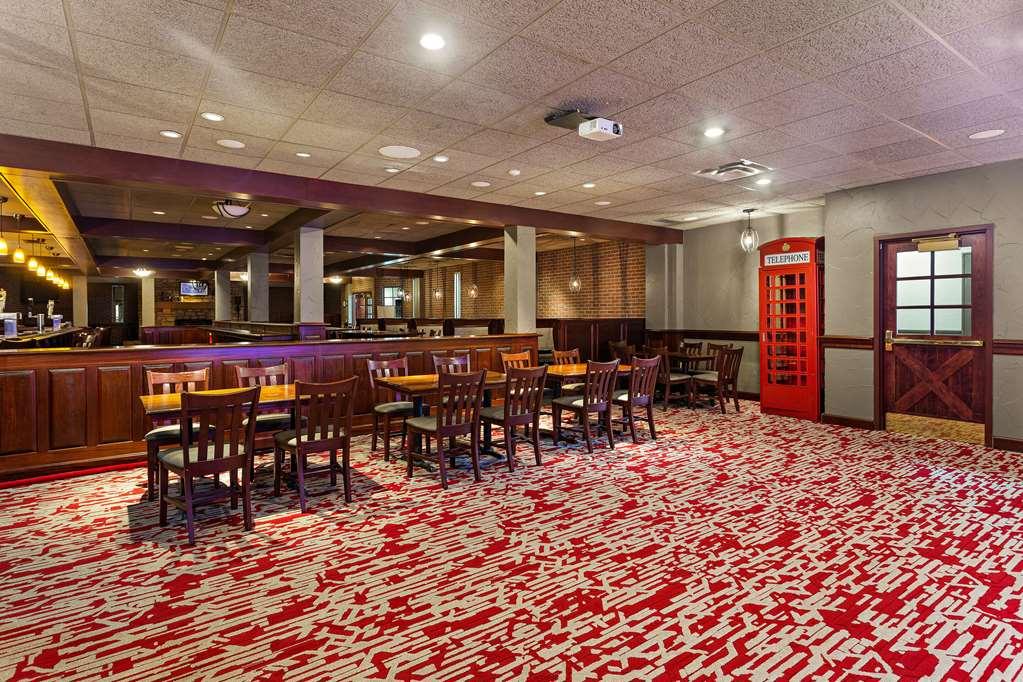 The Clover Hotel, Ascend Hotel Collection South Bend Restoran gambar